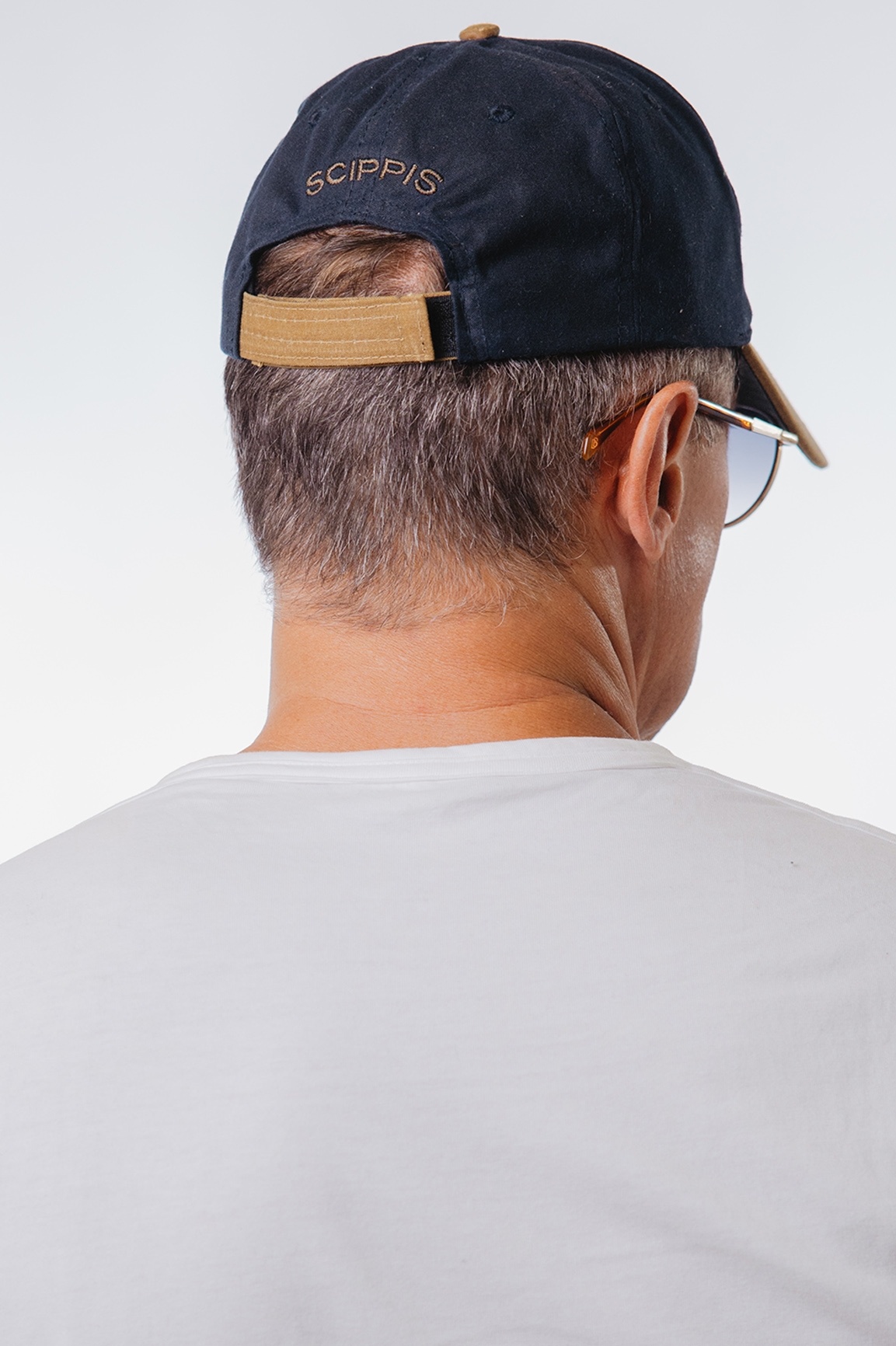 Кепка 001H10 SCIPPIS OILSKIN CAP Tan - Navy фото 2