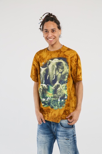 ФУТБОЛКА  PLANET EARTH TDT 961 ELEPHANT FAMILY